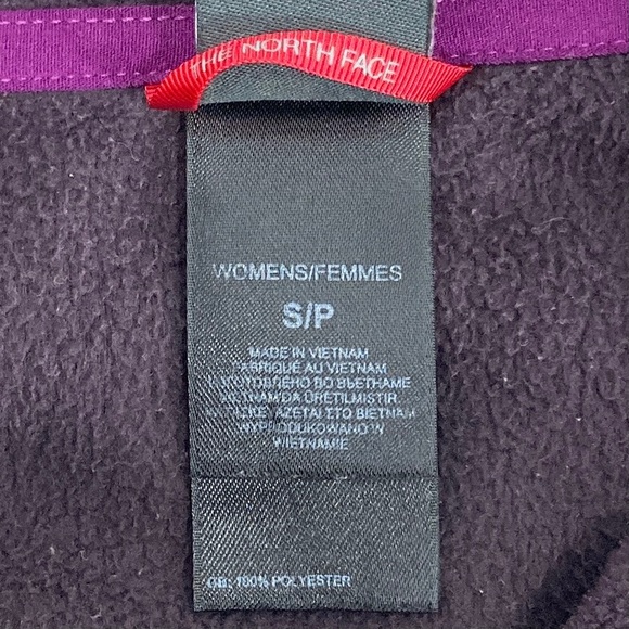 Small Purple Pullover North Face Women's Microvelour 1/4-Zip Fleece Layer Jacket - Picture 7 of 10